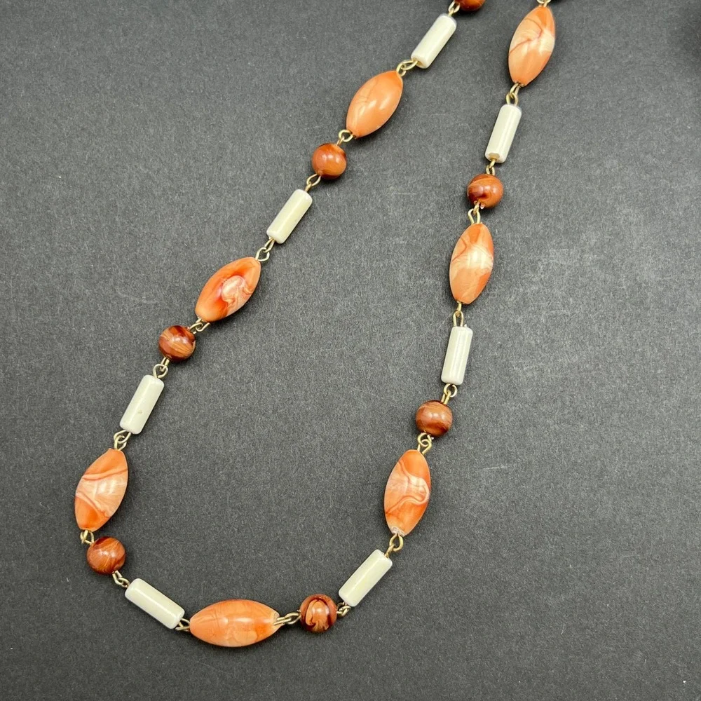 Vintage Beaded Necklace Cream Brown Marbled Acrylic Retro Long 45